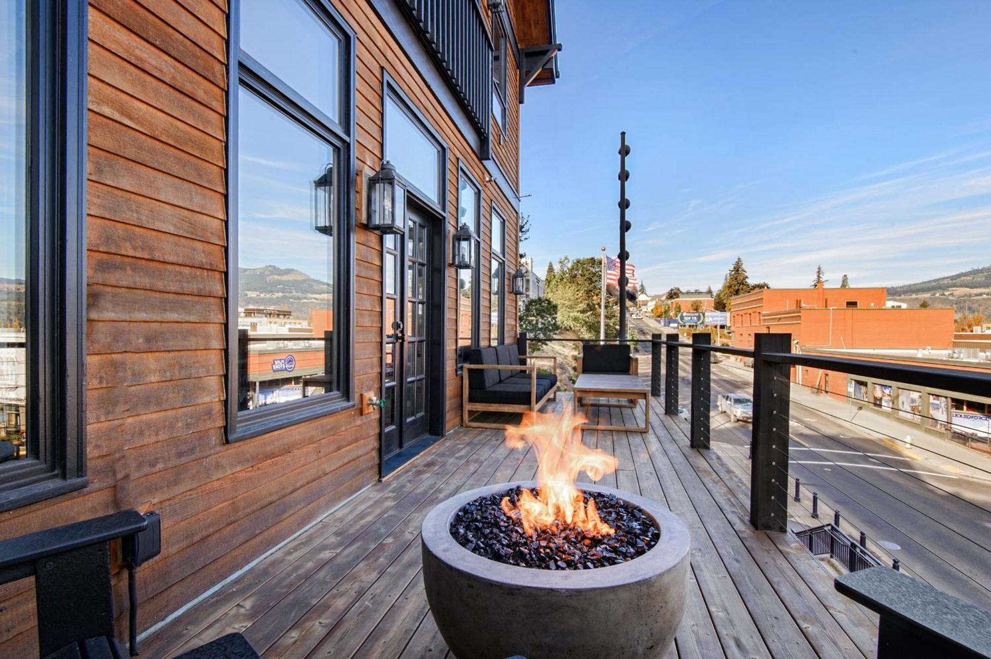 Horsefeathers Hotel Hood River Exterior foto